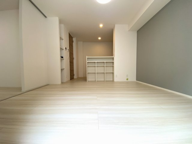 パストラル大美野の居間・リビング