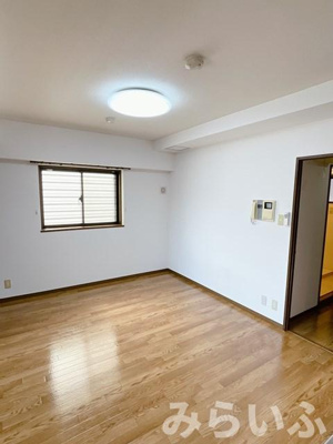 【居間・リビング】 | メゾンドグロリア