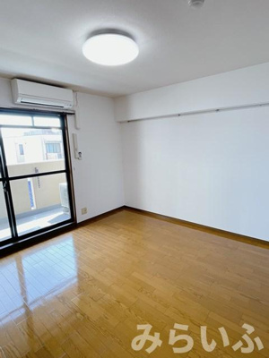 【居間・リビング】 | メゾンドグロリア