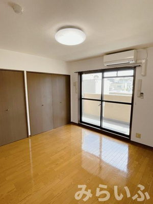 【居間・リビング】 | メゾンドグロリア