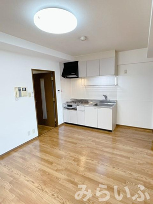 【居間・リビング】 | メゾンドグロリア