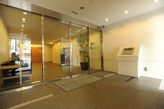 【エントランス】