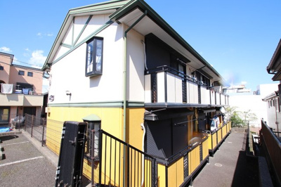 相鉄いずみ野線「いずみ中央」駅まで徒歩３分