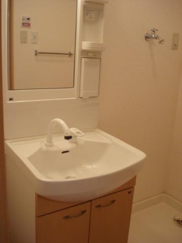 ＳＵＣＣＥＥＤの洗面所|洗髪洗面化粧台