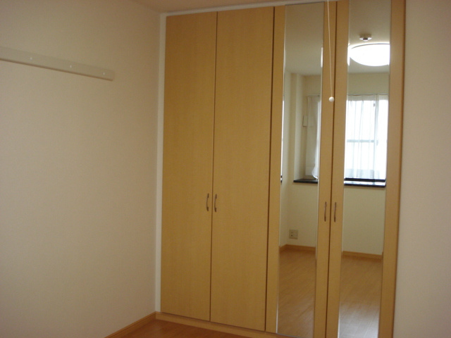 ＳＵＣＣＥＥＤの収納|洋室収納（クローズ）