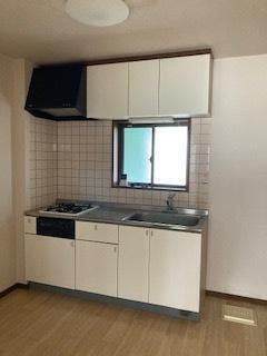 ルストーレ潟町のキッチン|使いやすいシステムキッチン♪