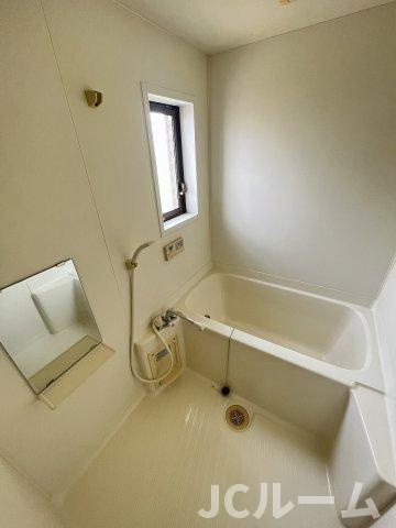 ルストーレ潟町の浴室