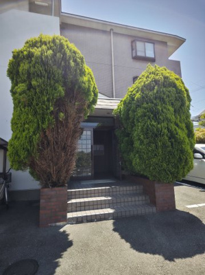 【エントランス】 | レジデンス緑ヶ丘 | エントランスです