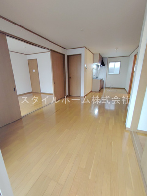 【居間・リビング】 | ミラノヴィレッジB