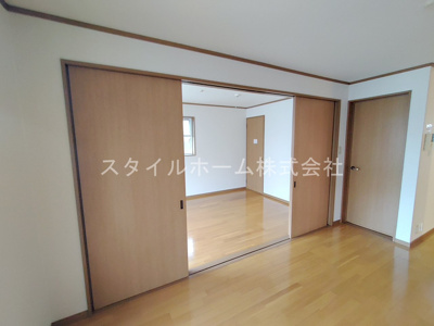 【居間・リビング】 | ミラノヴィレッジB