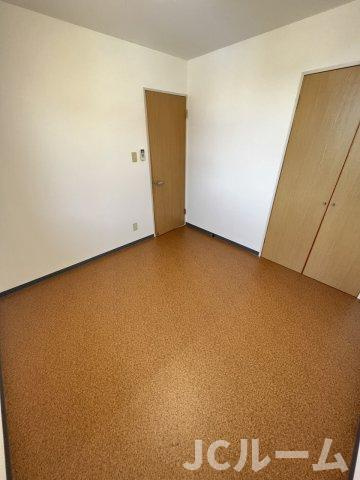 長峰貸家の居間・リビング