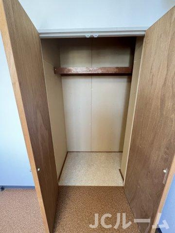 長峰貸家の収納