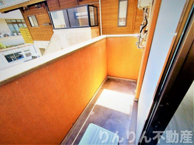 【バルコニー】 | エステート木下 | 外からの目が気にならないバルコニーで洗濯物が干せます