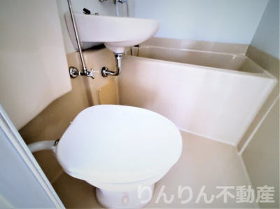 【トイレ】 | エステート木下 | 清潔感のあるトイレです