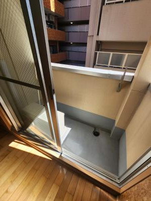 アルカス二条（旧：ドーリア二条）のバルコニー