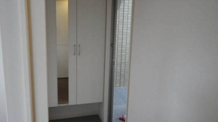 エフクレフの玄関