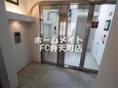 【エントランス】 | U residence 弁天町 | 毎日通るエントランスはこのようになっています