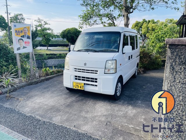 リバーサイド山崎の駐車場