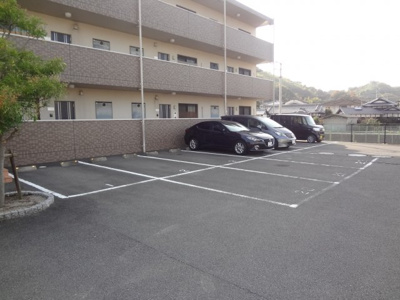 【駐車場】 | ブライム北斎院