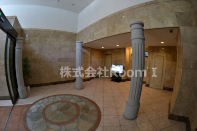 【ロビー】 | アーデン堺筋本町 | 建物の内部です