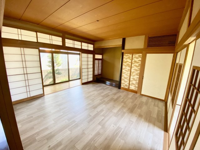 坂井市春江町本堂　オーナーチェンジ中古戸建の洋室|洋室
