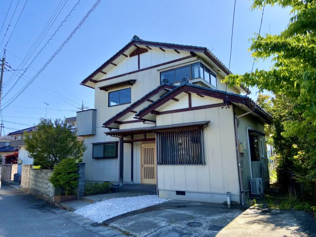 坂井市春江町本堂　オーナーチェンジ中古戸建
