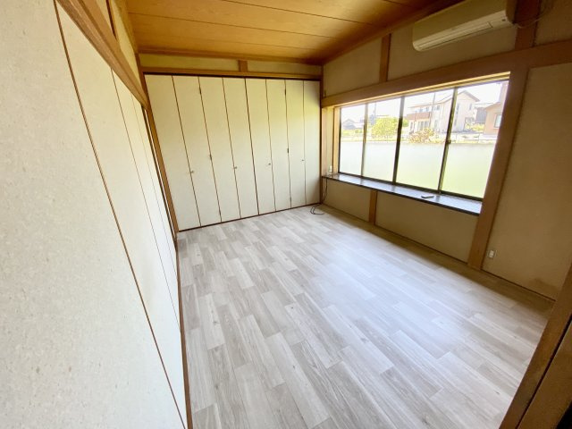 坂井市春江町本堂　オーナーチェンジ中古戸建の洋室|洋室