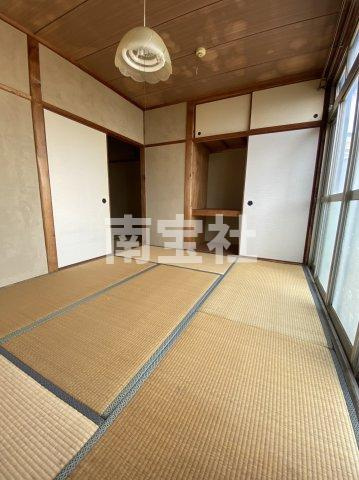 【居間・リビング】 | 和室6畳☆収納付き