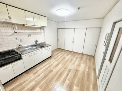 【居間・リビング】 | 井関マンション