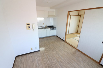 【居間・リビング】 | EMS COURT関目