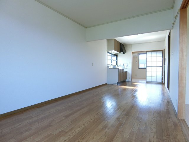 マスカレードの居間・リビング