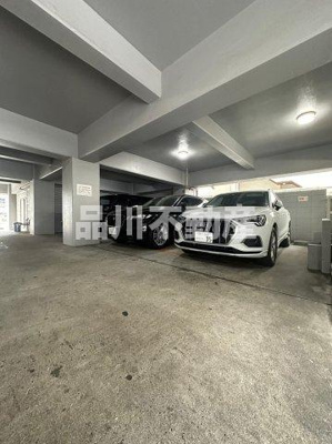 【駐車場】 | サンハイム田町 | 駐車場に車を止められます