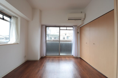 【寝室】 | スヌーグ横堤