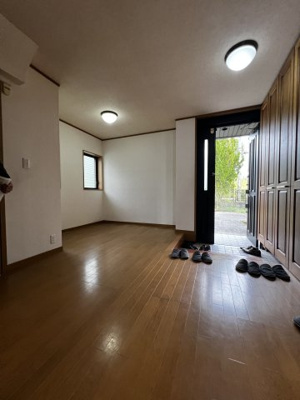 【玄関】 | 大津市南比良976-8　中古戸建