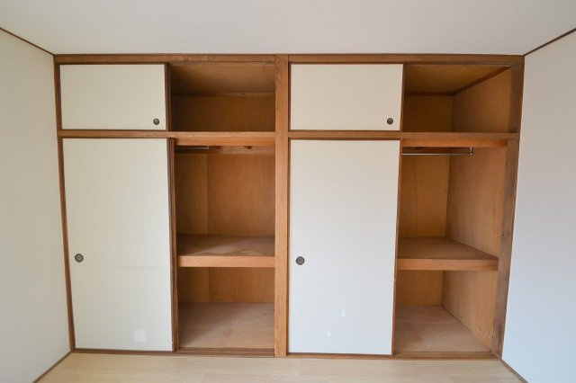 広島市西区庚午中４丁目の賃貸マンションの収納