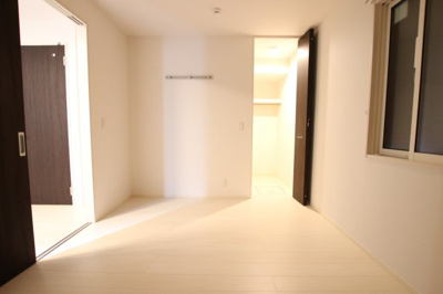 【洋室】 | カーサフェリーチェ