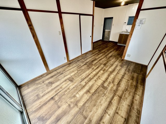 【居間・リビング】 | ロッヂs小山１丁目II
