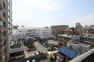 【展望】 | 前面に高いマンションなどがなく開放的な眺望がひろがります。