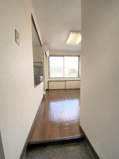 【玄関】