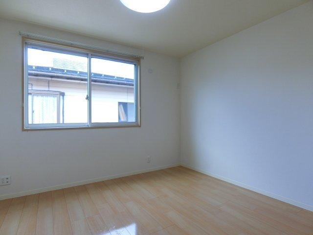 パインデュー　B棟の洋室