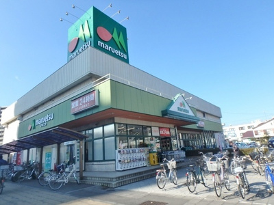 スーパー