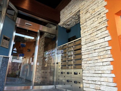 【エントランス】 | クールコクテル