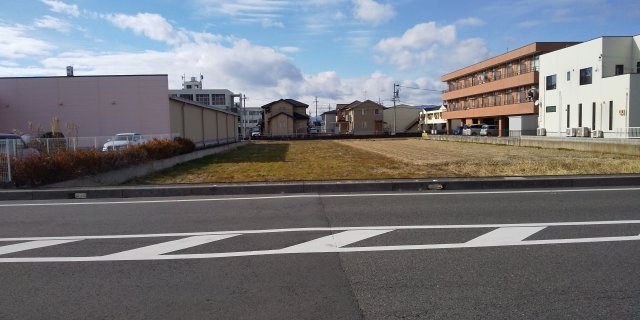 ６０１２３　岐阜市薮田南土地の前面道路含む現地写真