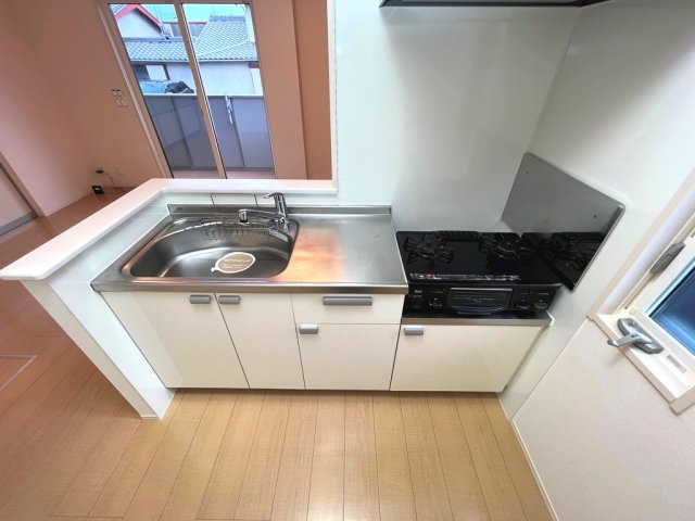 ハイム杉山 B棟のキッチン