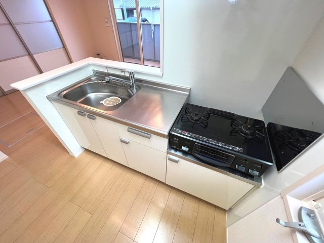 ハイム杉山 B棟のキッチン