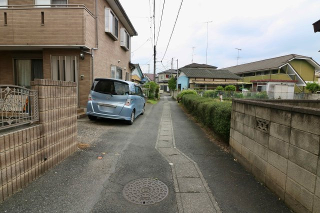 足利市堀込町の売地の前面道路含む現地写真