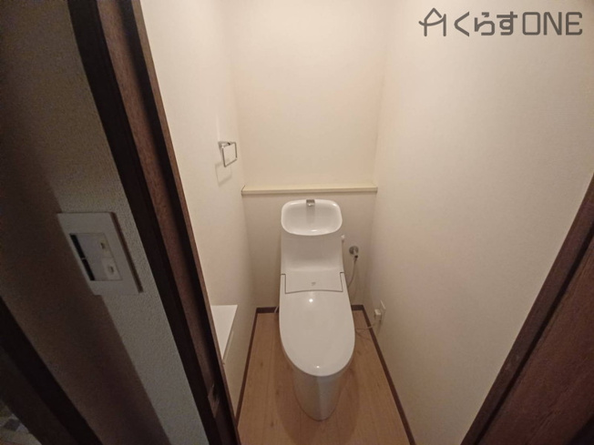【トイレ】 | ロワイヤル京見橋