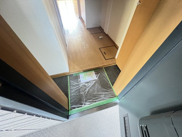 フォレストあおばの玄関