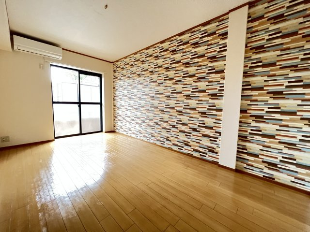 フォレストあおばの居間・リビング