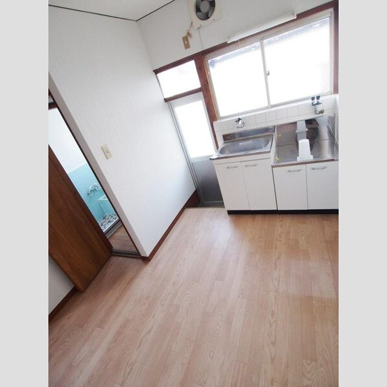 【居間・リビング】 | 川西町2戸１貸家